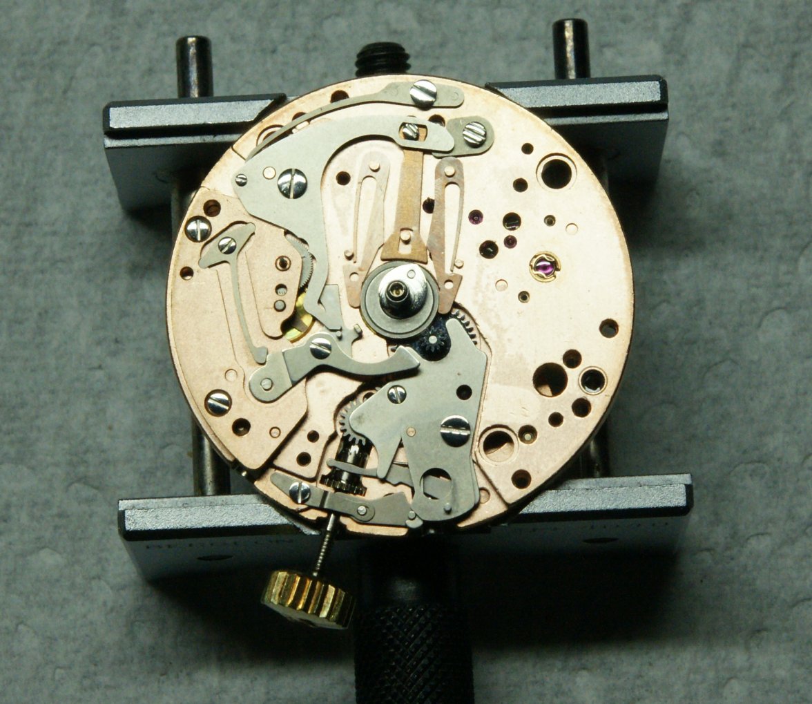 omega 1040 movement