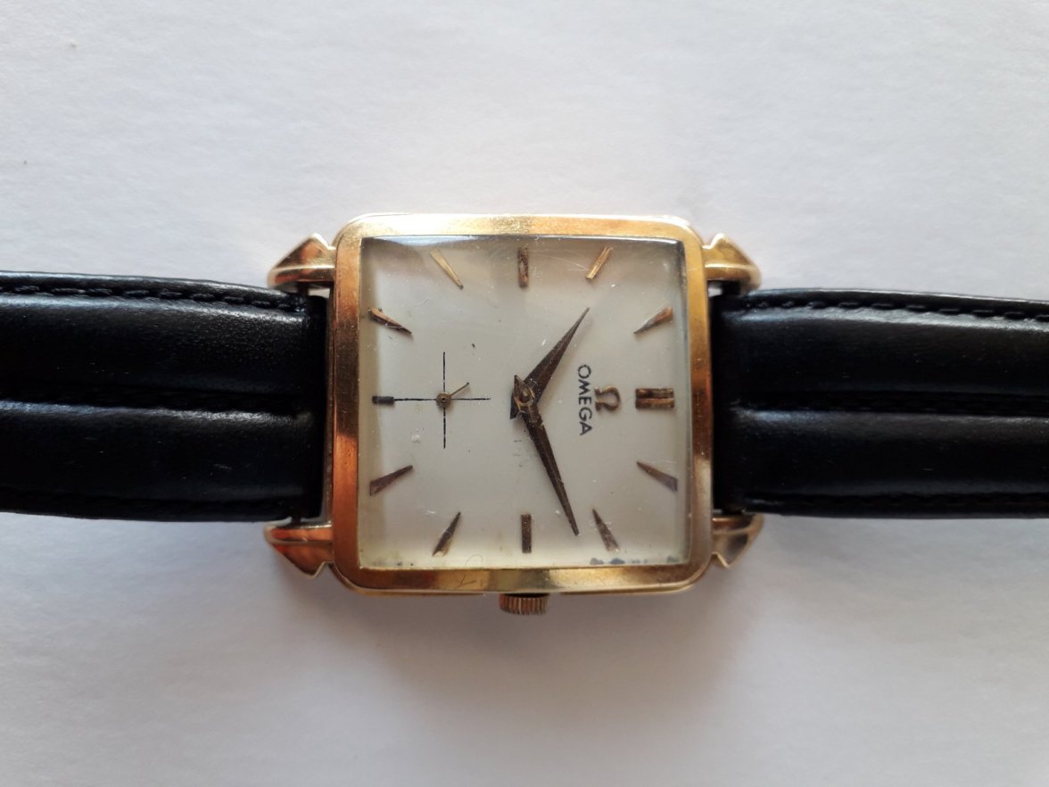 omega-cioccolatone-3903-gold18kt-1947 .jpg