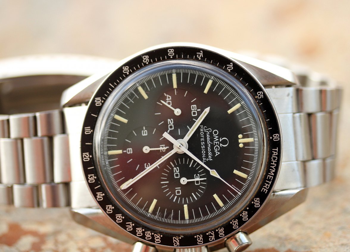 SOLD - 1986 Omega Speedmaster Moonwatch 