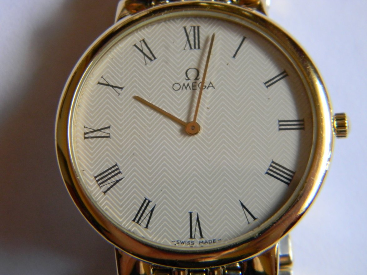 omega_quartz 002.JPG