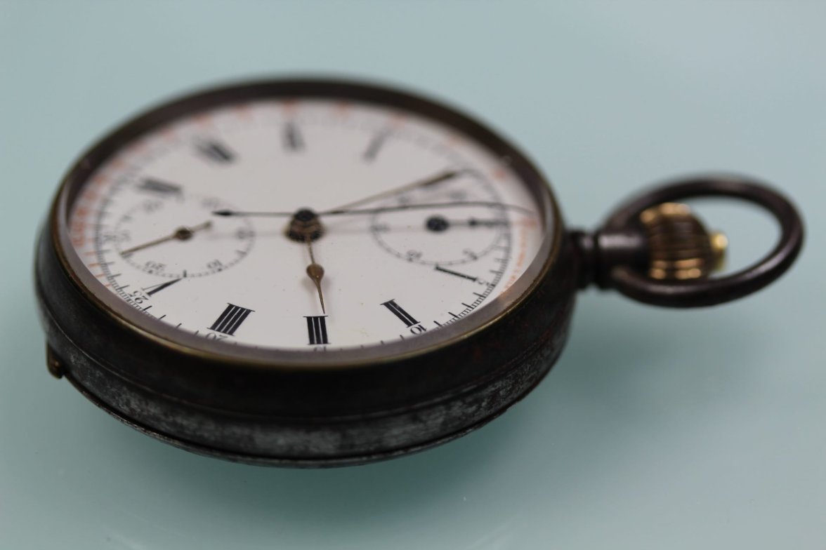 Chronograph 4.jpg