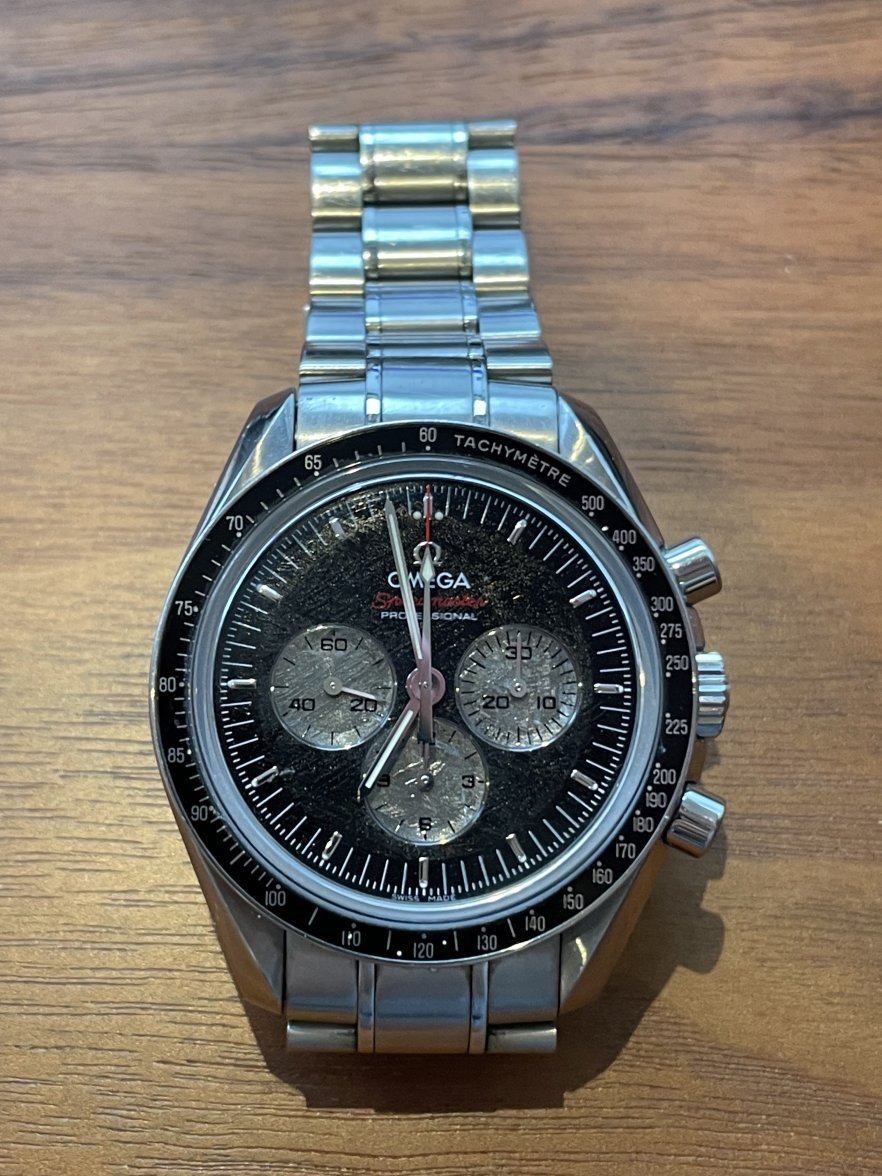 Omega speedmaster apollo online soyuz meteorite