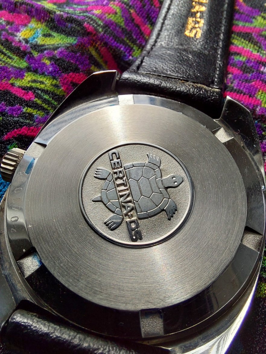 caseback.jpg