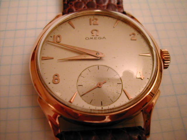 omega266dial.jpg