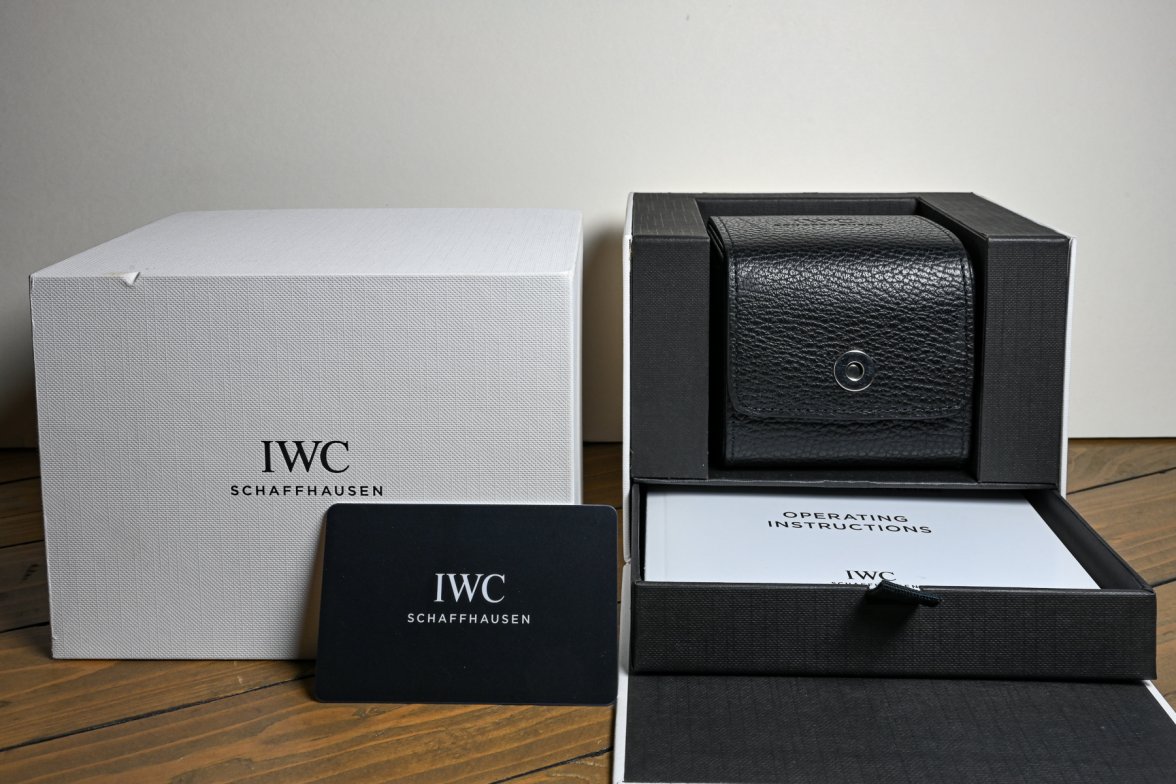 IWC Boxes and card-1.jpg