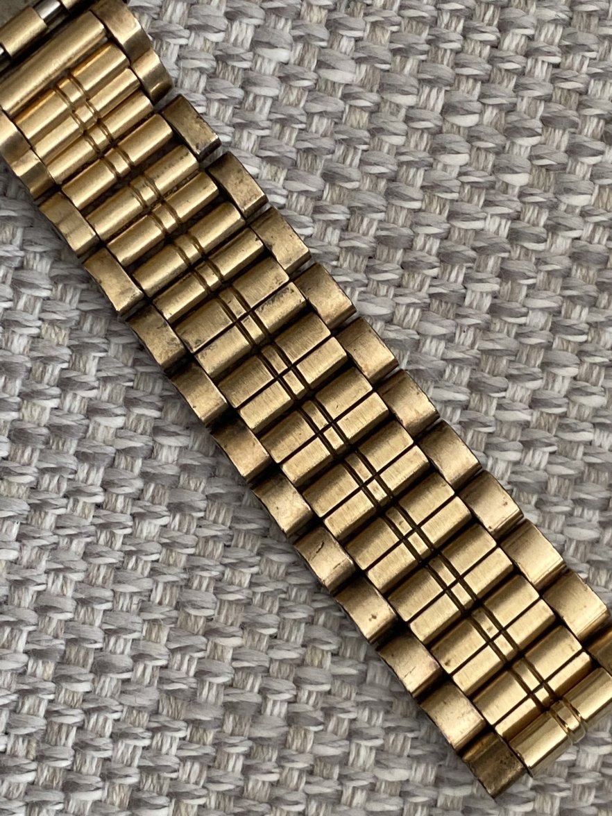 B59493BA-C483-46FB-9585-9B0C4B181309.jpeg B59493BA-C483-46FB-9585-9B0C4B181309.jpeg