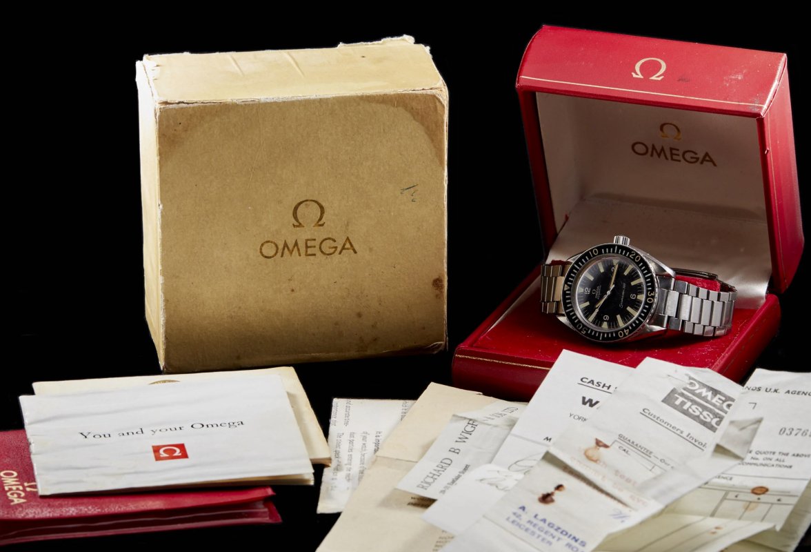 2022-10-23 16_09_15-Omega_Seamaster_300_Professional_165-024SP_AS02591_F.jpg (2500×1730).jpg