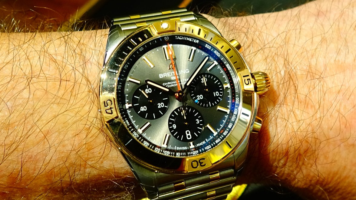 Brietling Chronomat B01 42 -UB0134101B1U1.jpg