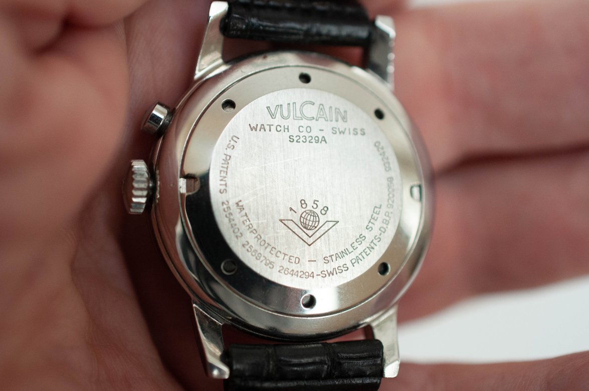 Vulcain Cricket-10.jpg Vulcain Cricket-10.jpg