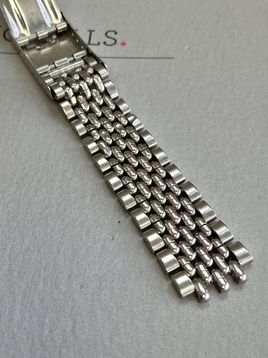 2717AB5E-39C3-44DD-A041-9E490C36B1DB.jpeg 2717AB5E-39C3-44DD-A041-9E490C36B1DB.jpeg