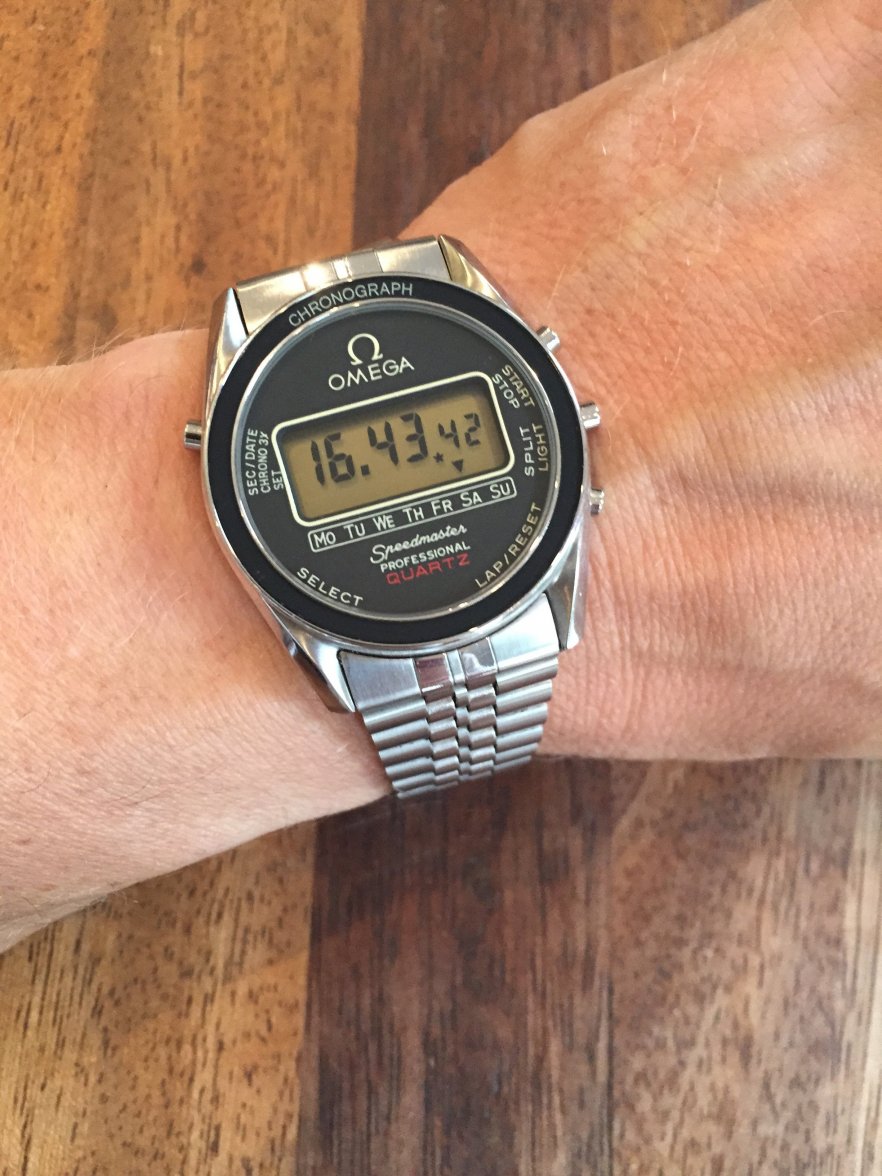 SOLD - Omega Speedmaster professional 