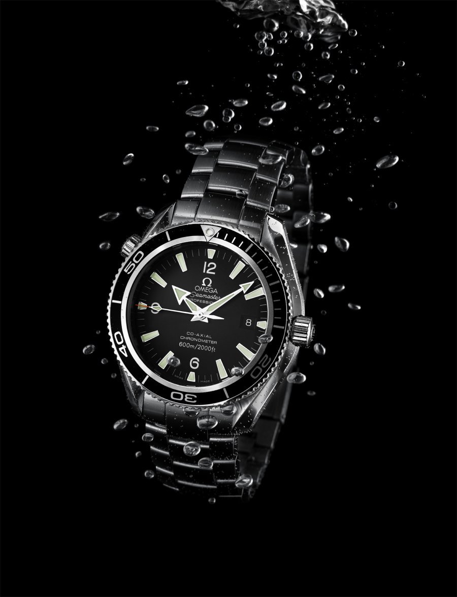 Seamaster Planet Ocean 2 ( 007 museuem. com ).jpg