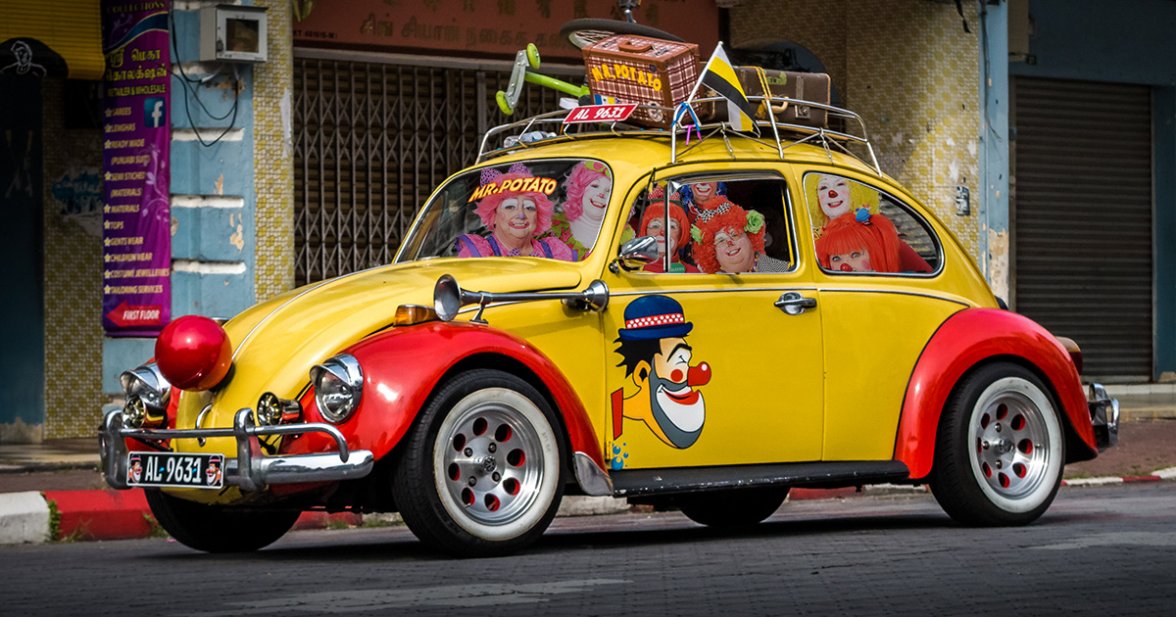 clowncar.jpg