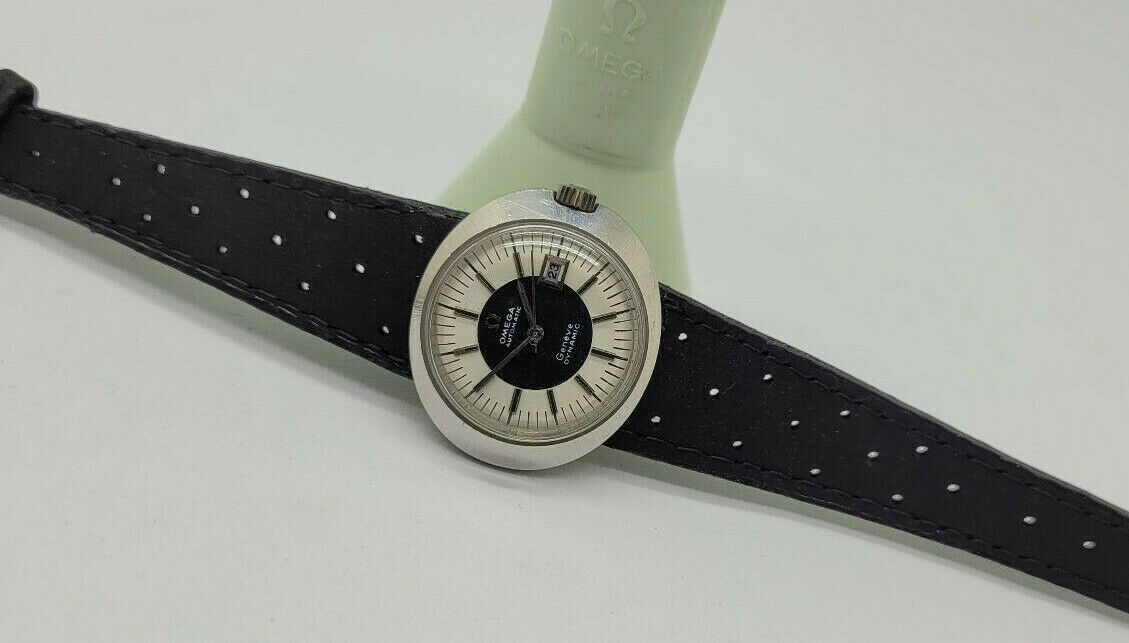 Ladies Black Dynamic 2.jpg