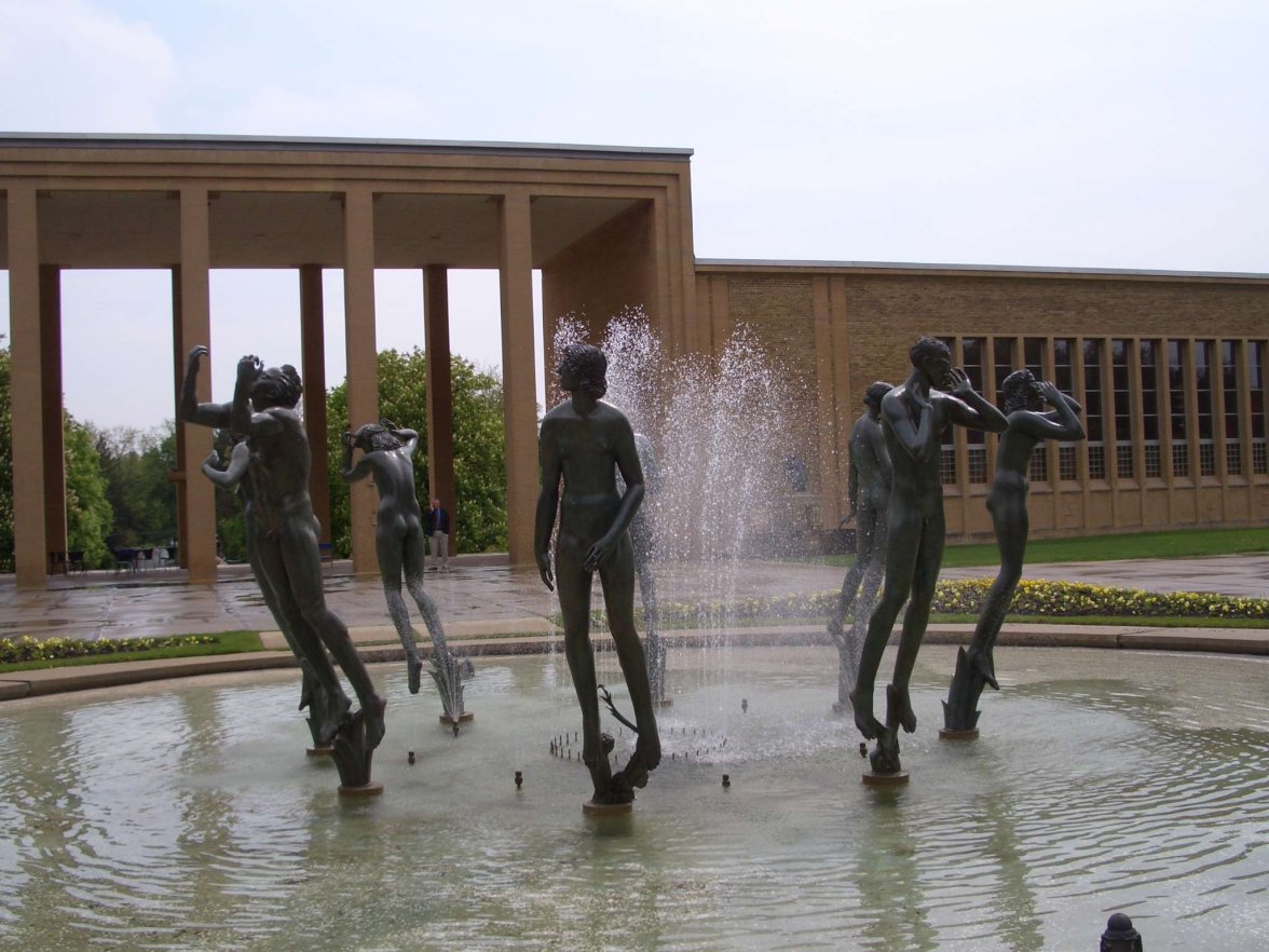 Cranbrook fountain.jpg