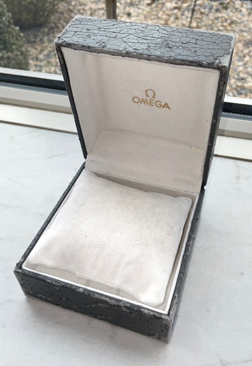 359050_box (2).JPG 359050_box (2).JPG