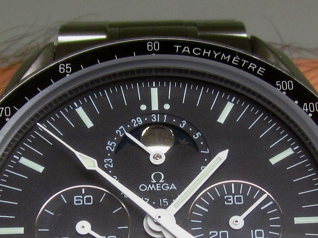 Moonphase macro IMG_9974.jpg