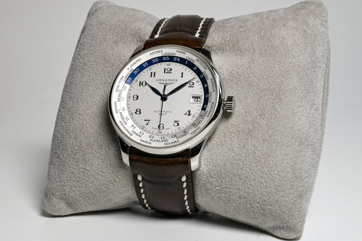 Longines worldtimer on sale