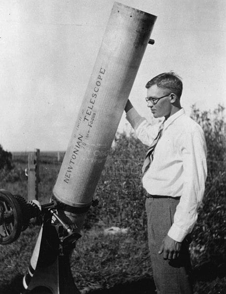 1944_20cm_Tombaugh.jpeg