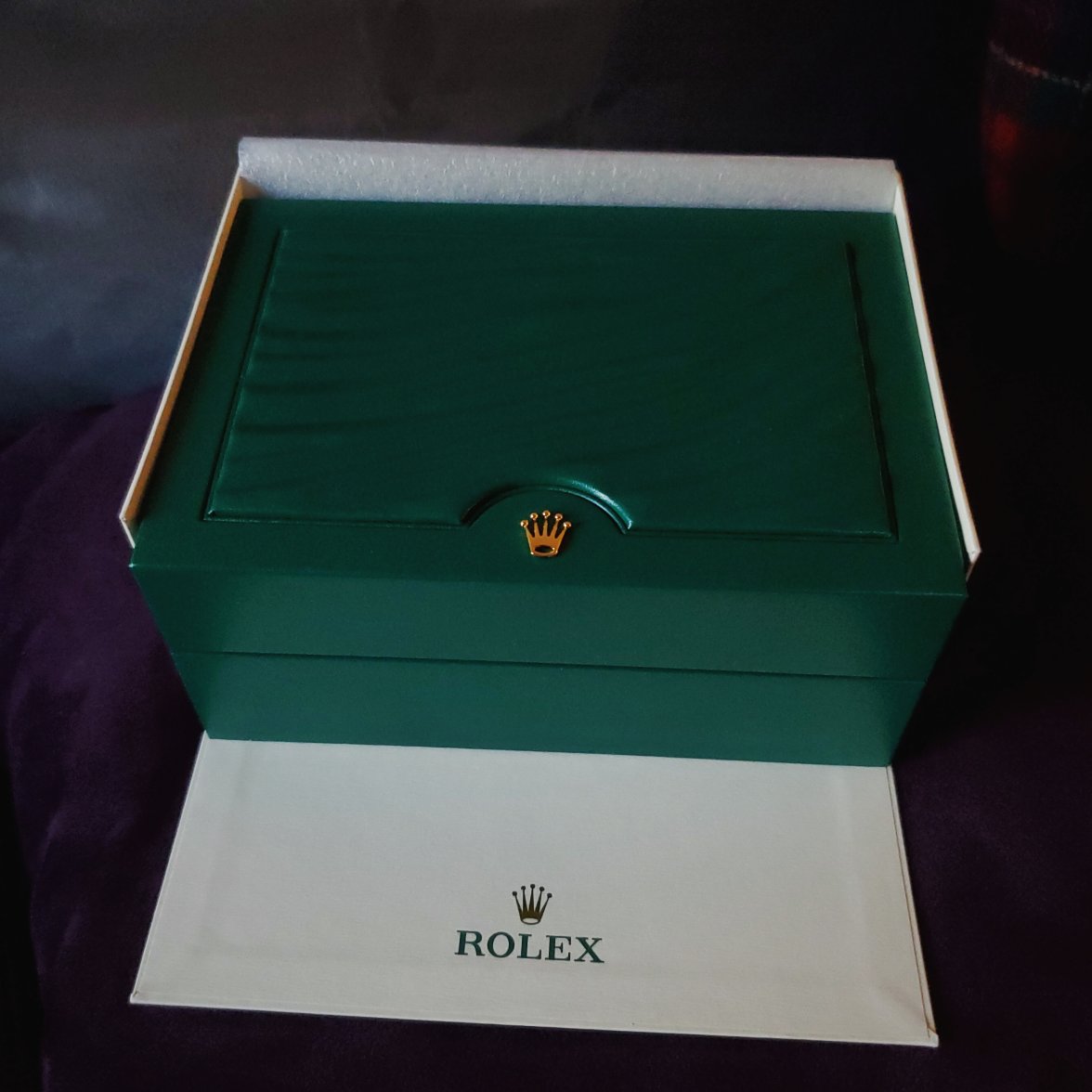 Edit86393Boxclosed.jpg Edit86393Boxclosed.jpg