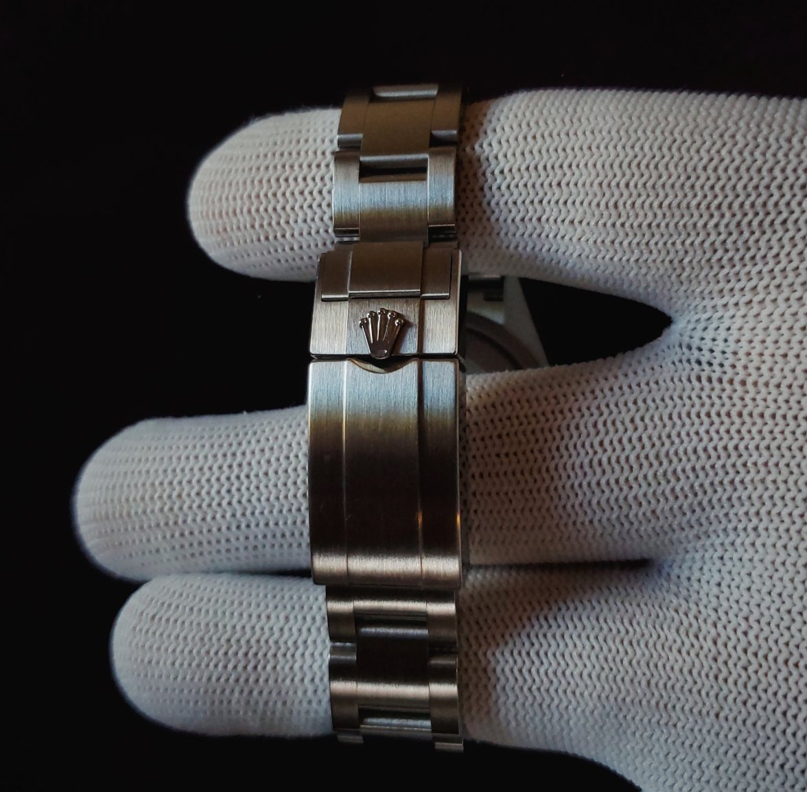 Edit47853Clasp.jpg Edit47853Clasp.jpg