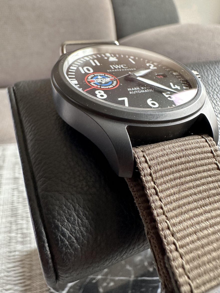 IMG_1945.jpg IMG_1945.jpg