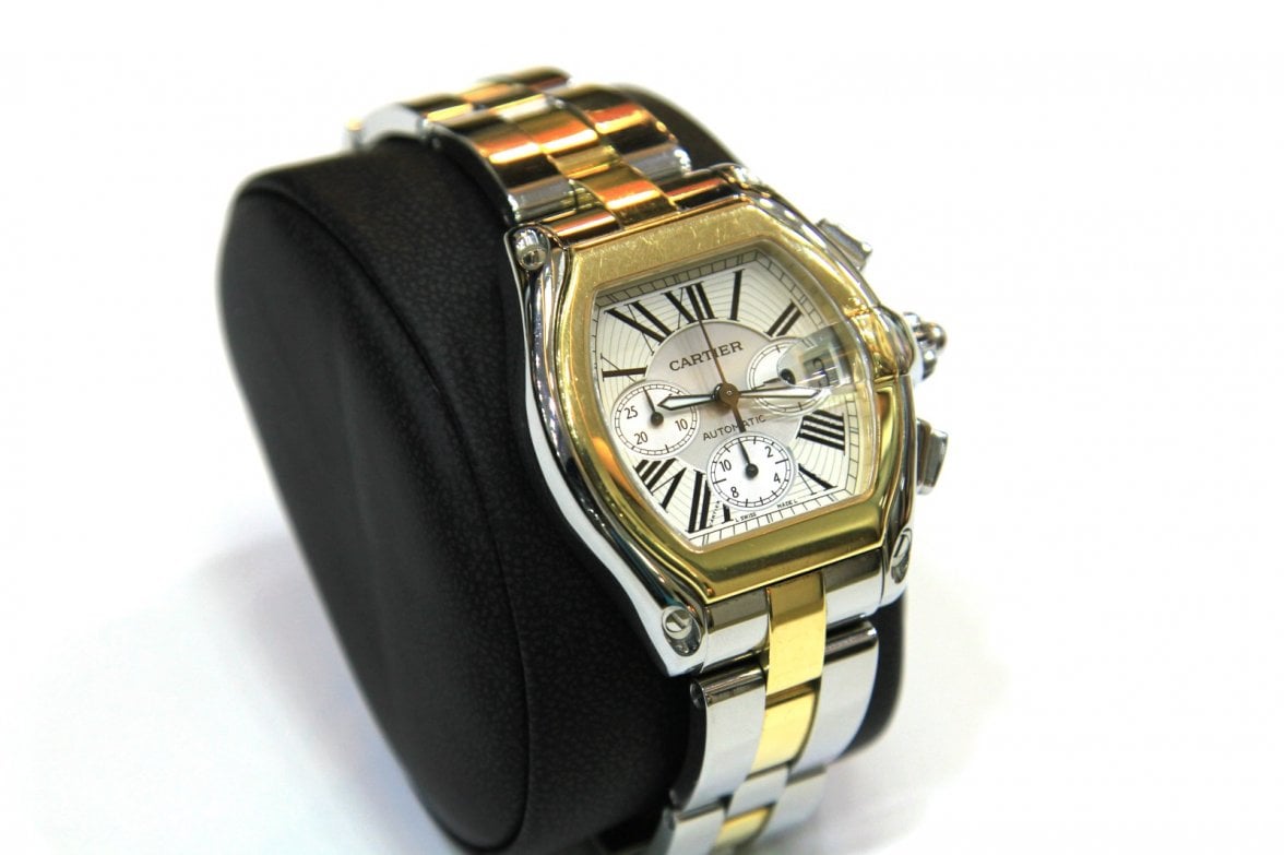 Cartier Roadster 2618 4.jpg