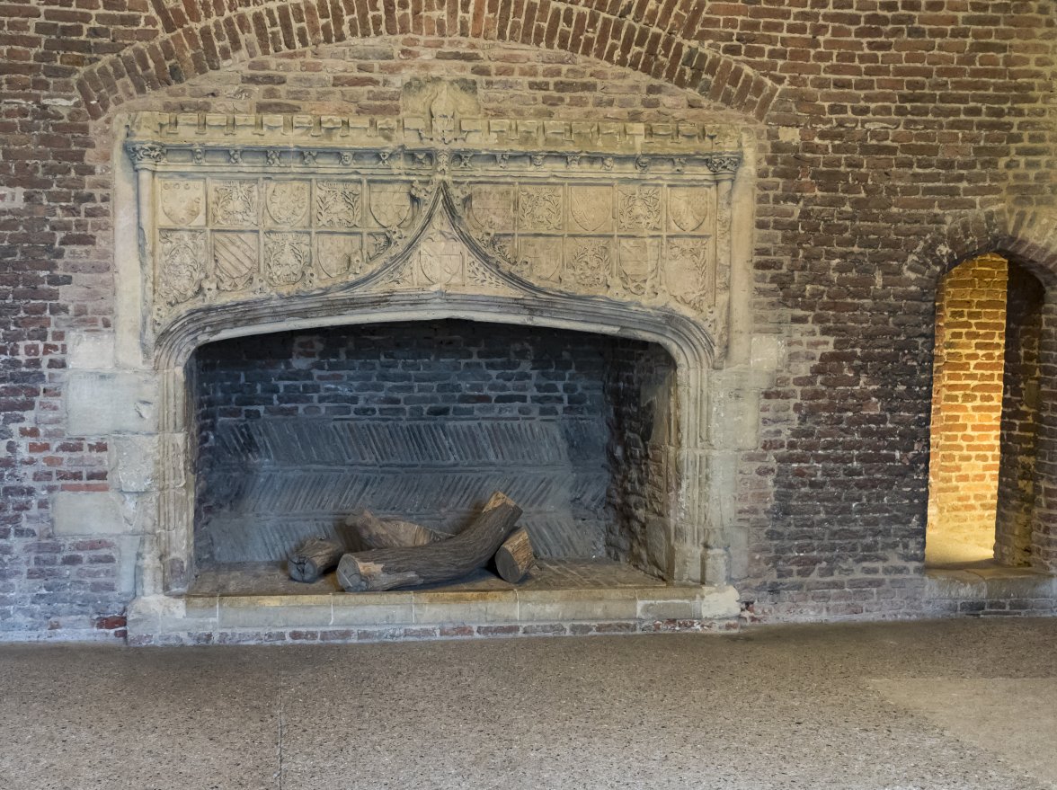 fireplace.jpg