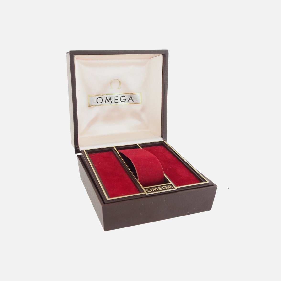 1960s-1970sOmegaVintageWatchBox-VintageWatchLeader2_5000x.webp.jpeg