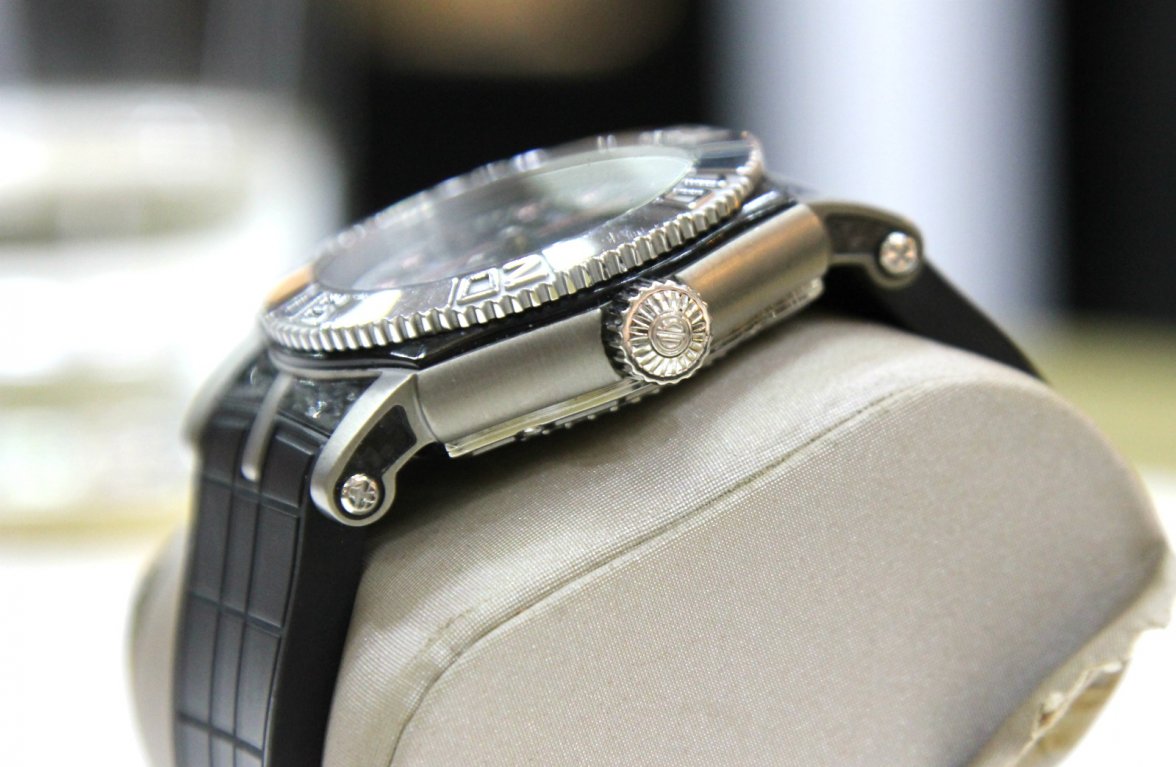 Roger Dubuis Easy Diver 4.jpg