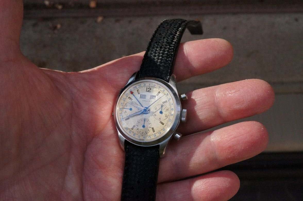 blued hands (Copy).JPG