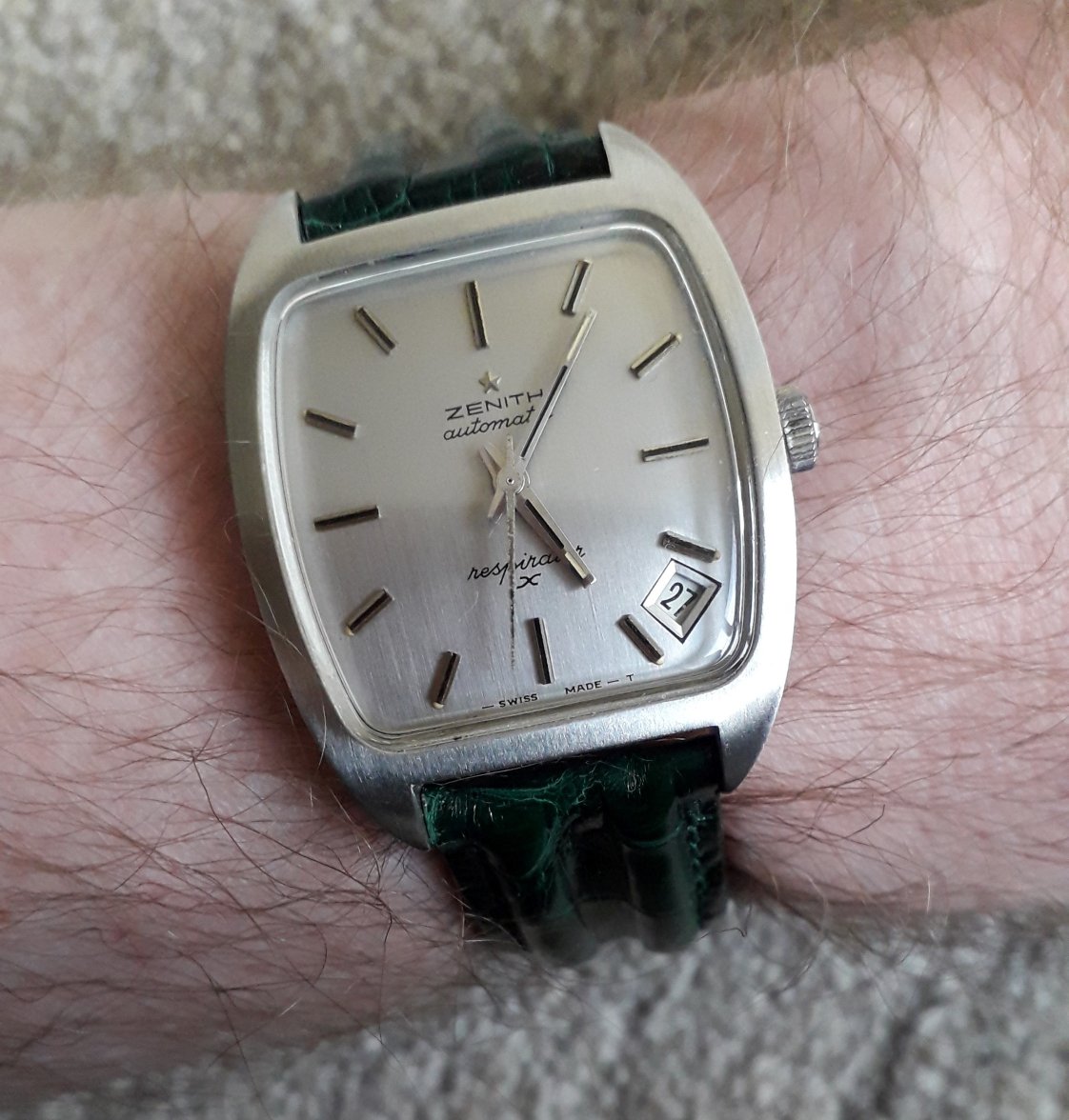 Zenith Respirator wristshot 02.jpg