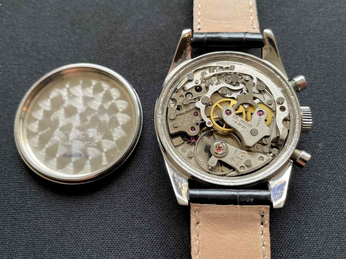 Heuer_Vintage_Carrera_3647N_chronoscope_collector_watches_21-1.jpg