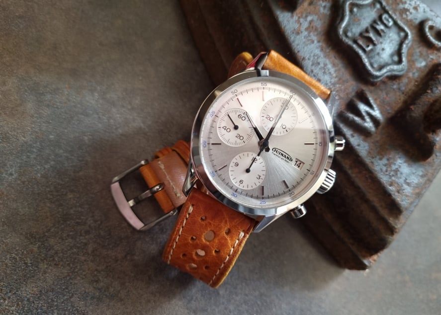 61b. Guinand Series 155.01 Valjoux 7750.jpg