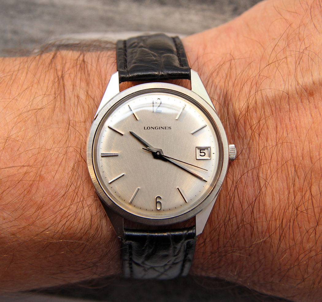 LonginesCal285Silver-wrst copy.jpg