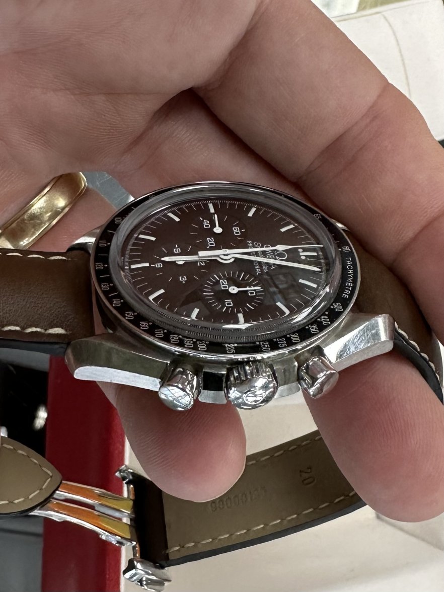 Omega 2024 speedmaster chocolate