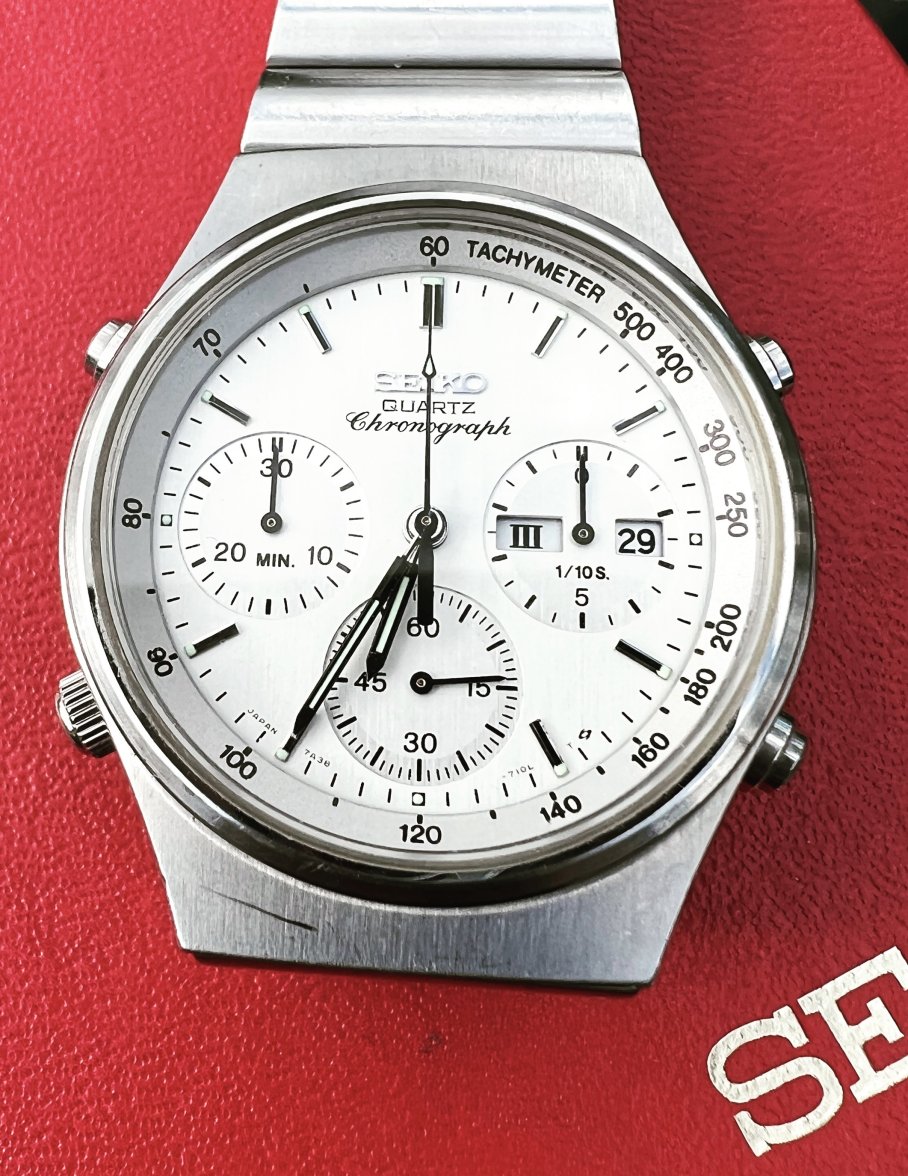 SOLD SEIKO 7A38 7190 Chronograph Quartz 1985 425 ship CONUS