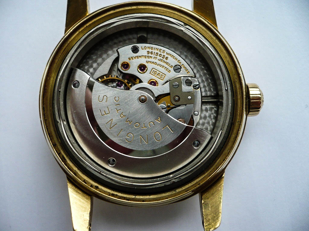 Longines 1955 18K Comet 006.jpg