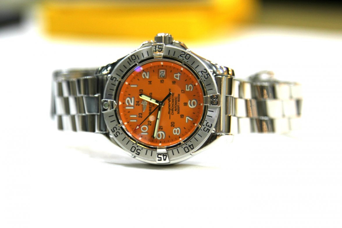 Breitling Superocean Chronometer Automatic A17360 8.jpg