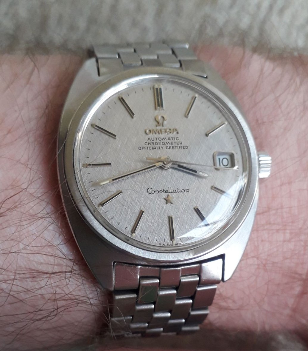 Omega Constellation 168 017 wristshot 04.jpg