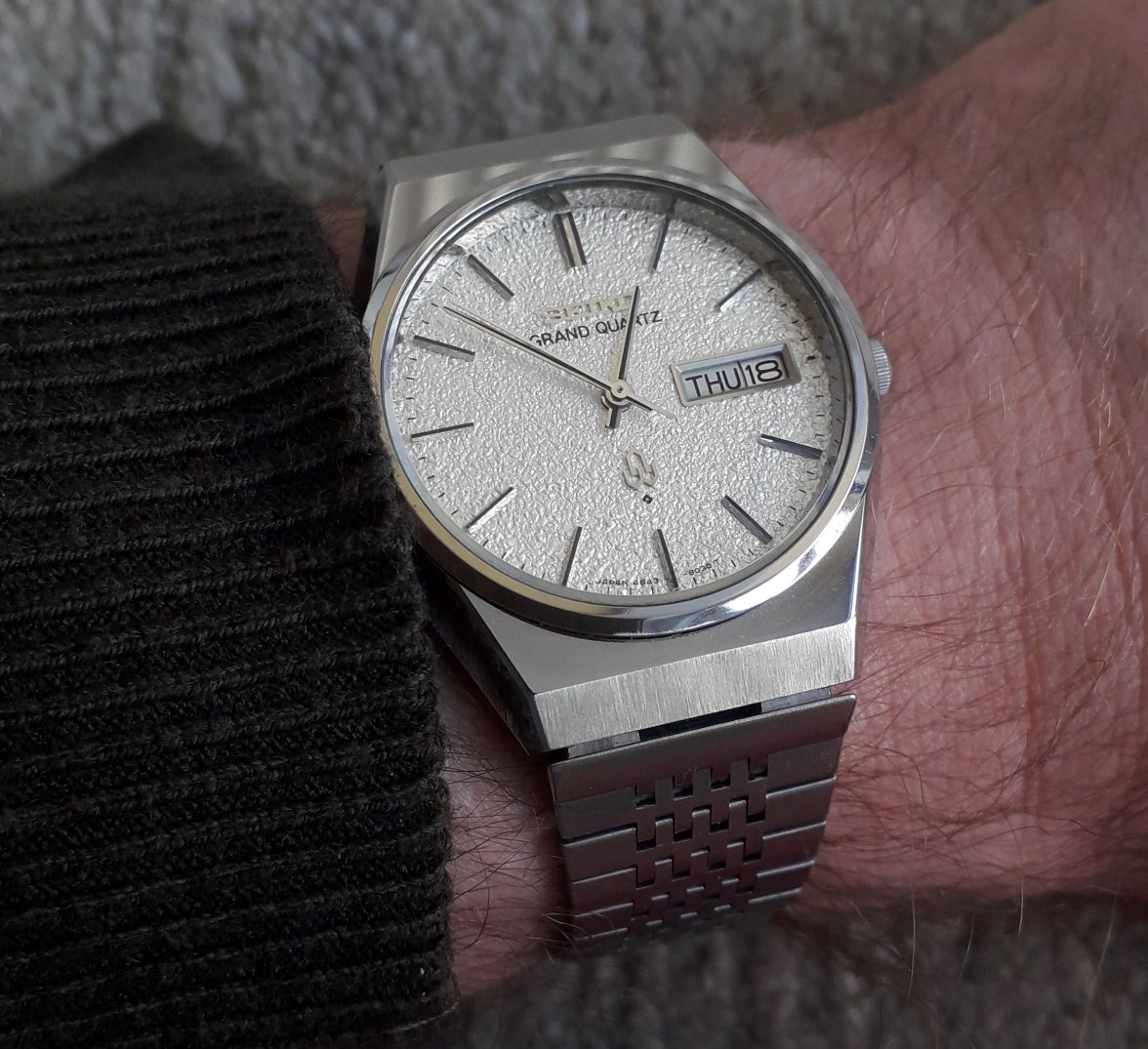 Seiko Grand Quartz 4843-8100 wristshot 06.jpg