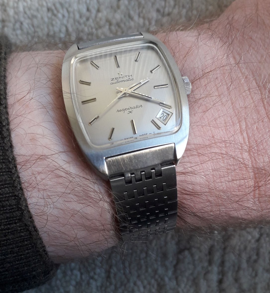 Zenith Respirator wristshot 06.jpg