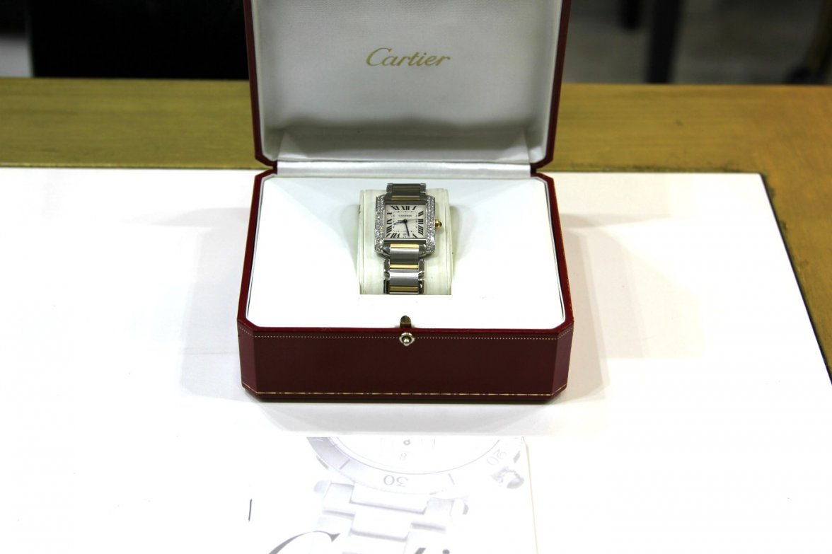 Cartier Tank 2302 Diamonds 4.jpg