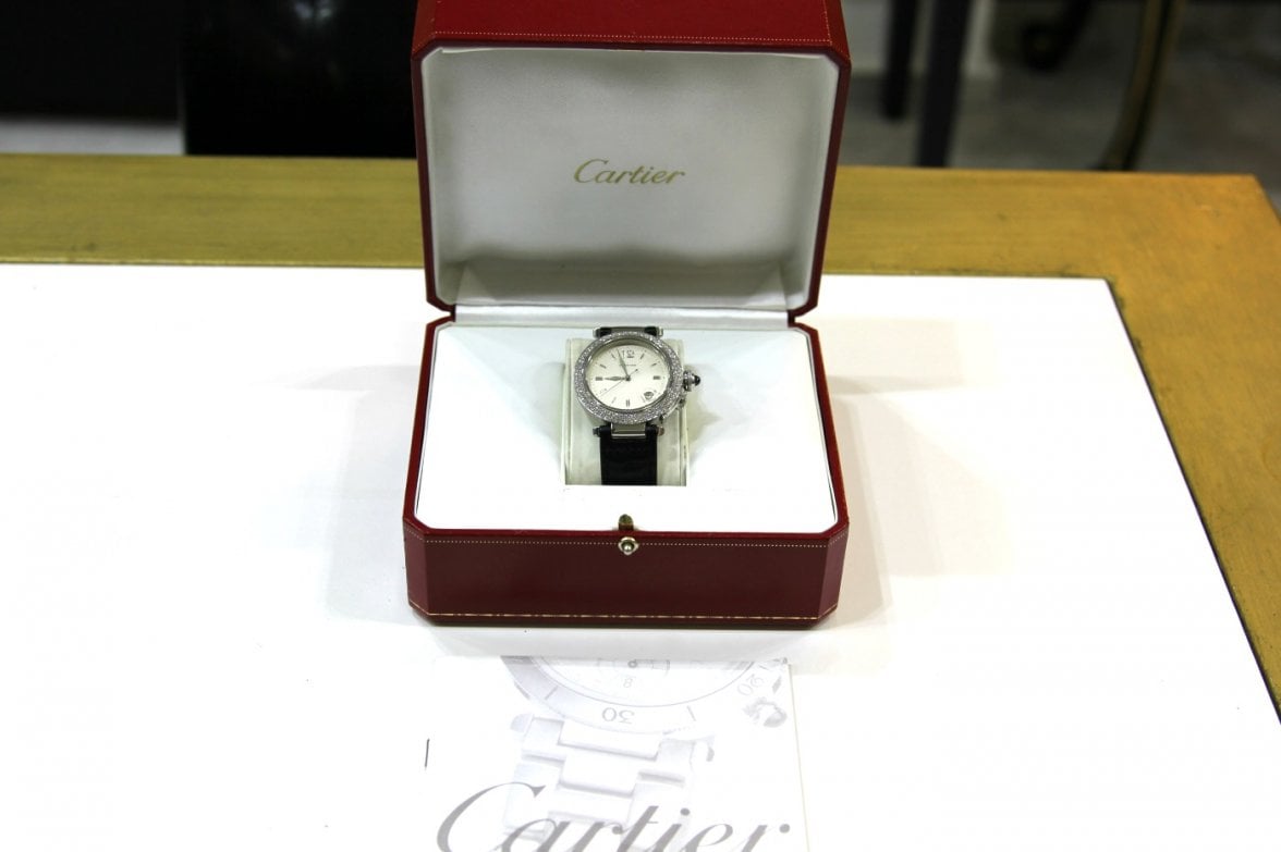 Cartier Pasha XL 1040 3.jpg