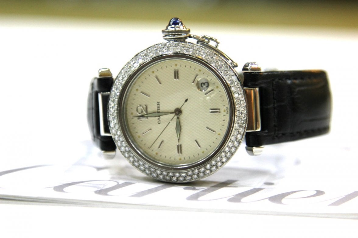 Cartier Pasha XL 1040 8.jpg