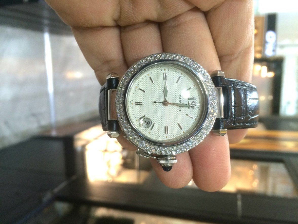 Cartier Pasha XL 1040 14.jpg