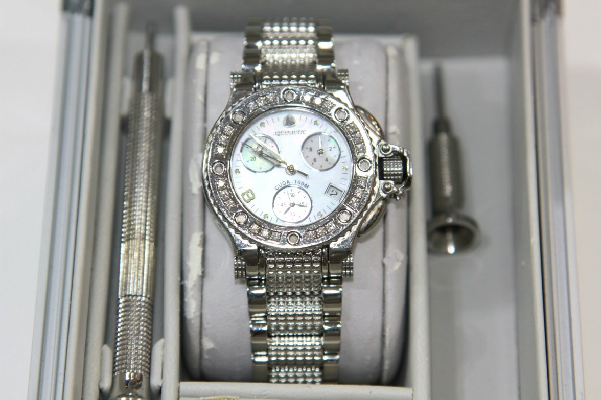 Aquanautic diamonds bezel 2.jpg