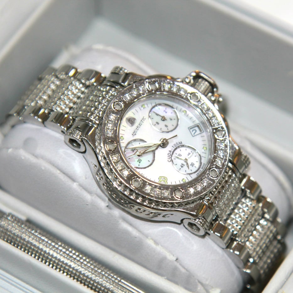 Aquanautic diamonds bezel 3.jpg