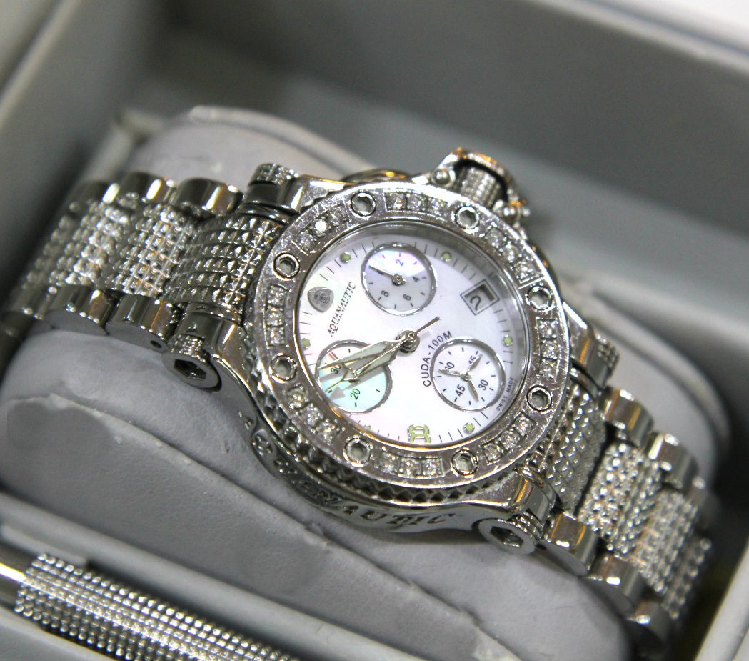 Aquanautic diamonds bezel 4.jpg