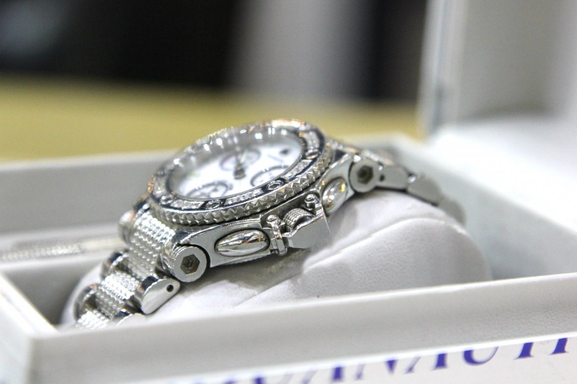 Aquanautic diamonds bezel 5.jpg